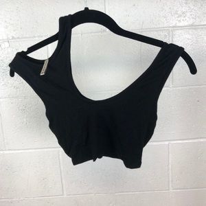 EMMA & SAM - S - Black tank top crop top